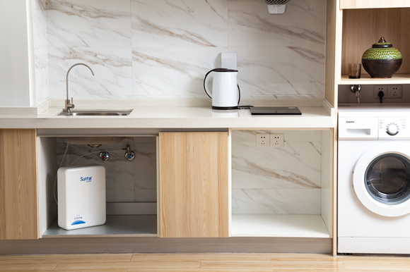 三達(dá)臺下式凈水機(jī)