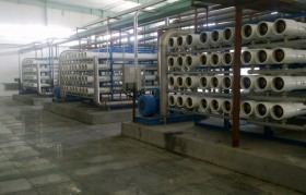 小型污水處理設(shè)備特點(diǎn)是什么？污水處理方案介紹！