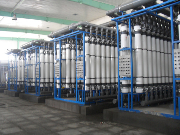 反滲透污水處理設(shè)備優(yōu)勢和難點(diǎn)是什么？能處理什么類型污水？