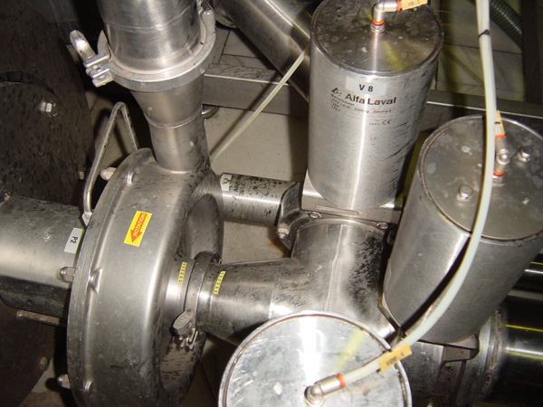 新農(nóng)村生活污水處理設(shè)備曝氣系統(tǒng)能耗如何控制？方法有哪些？