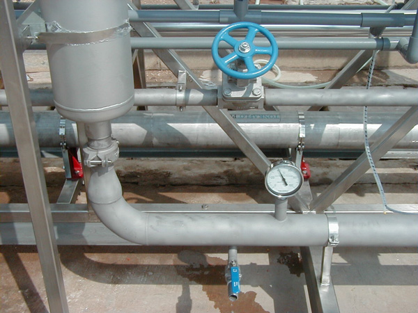 流動(dòng)式農(nóng)村生活污水處理設(shè)備有什么優(yōu)點(diǎn)？整體布局介紹！