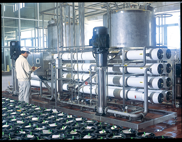 氣浮機如何正確關(guān)機？除去污泥的正確操作是什么？